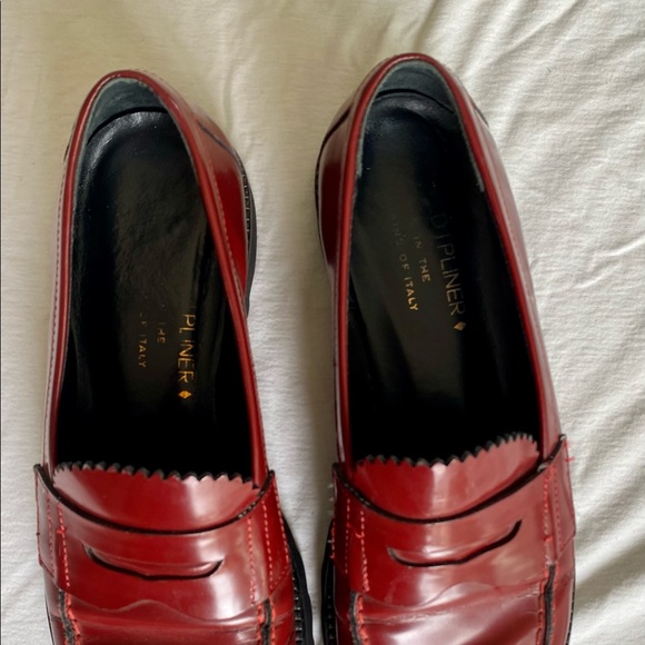 Donald J Pliner Red Leather shoes - Picture 2 of 5